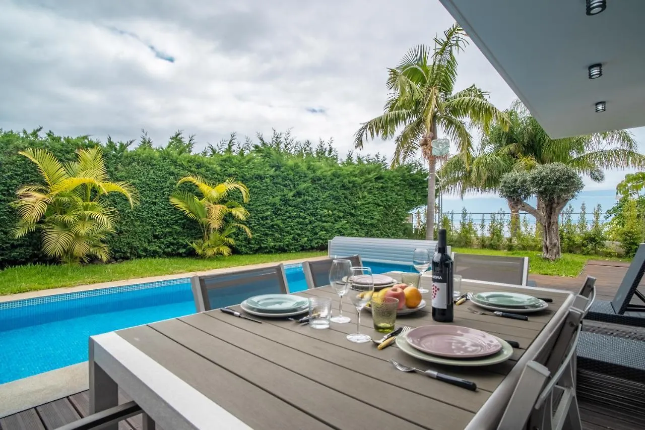 Villa Arieiro Funchal 0*,  Portekiz